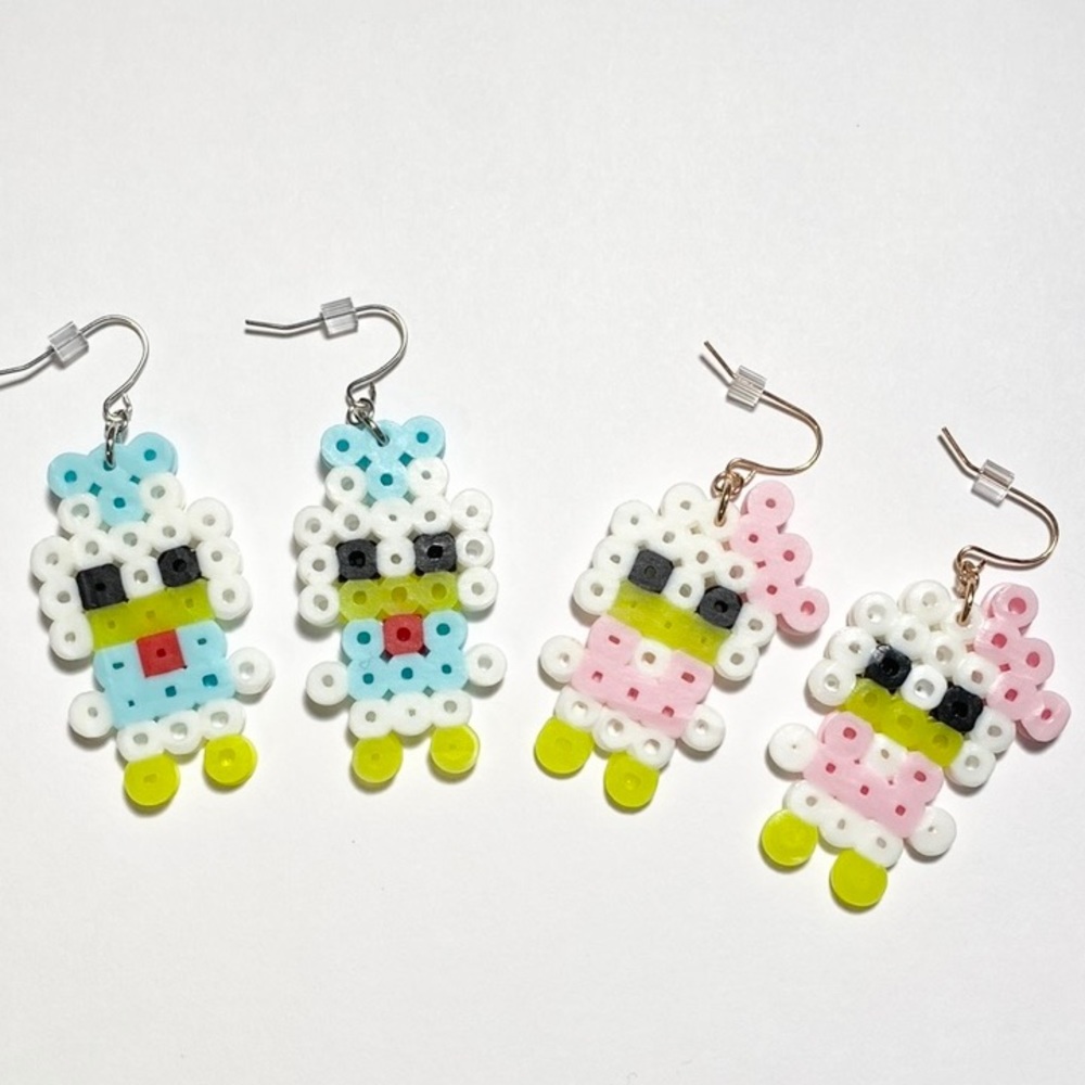 Daisy And Donald Duck Disney Character Perler Bead Earrings. New